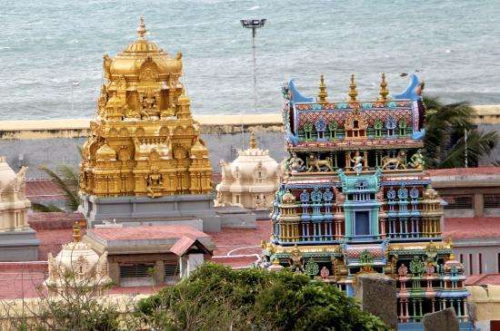 Explore Kanyakumari’s Iconic Bhagavathy Amman Temple
